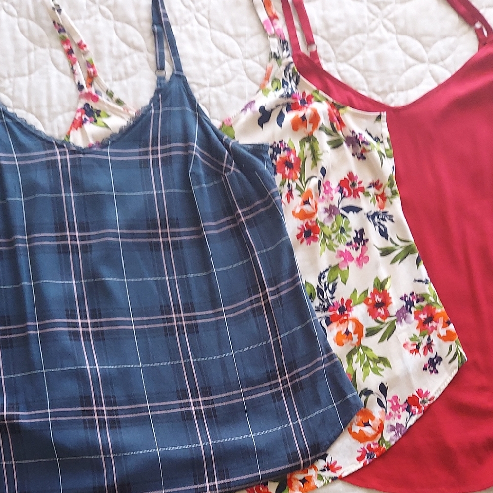 TORRID AVA TOP BUNDLE OF THREE!